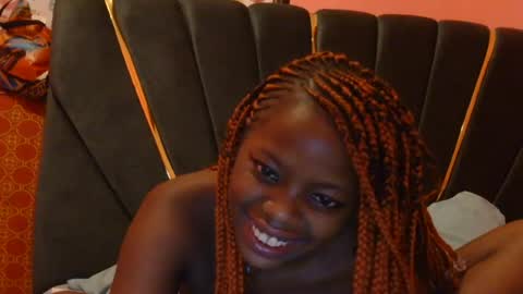 Honey online show from August 18, 2:06 am