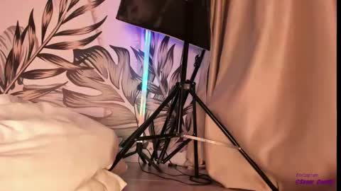 sugarmirie online show from July 24, 1:03 pm