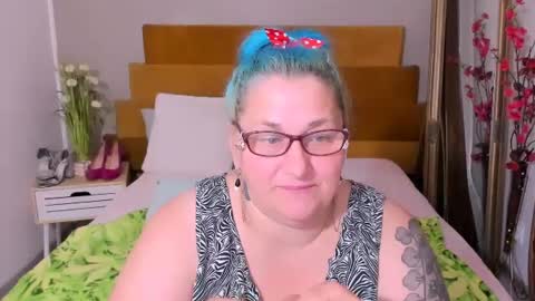 Marry online show from August 3, 8:16 pm