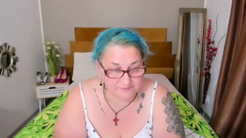 Marry online show from August 9, 7:59 pm