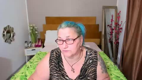 Marry online show from August 13, 10:57 pm