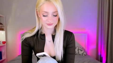 Alice online show from July 20, 9:07 pm