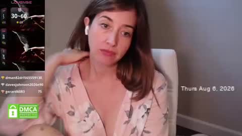 Mia online show from August 6, 4:17 pm