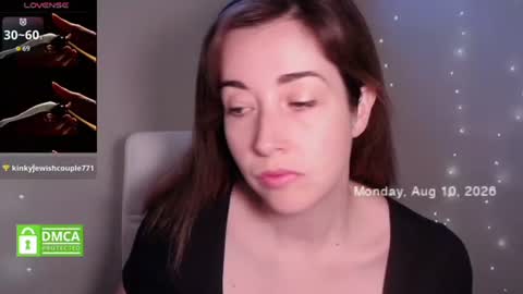 Mia online show from August 10, 2:40 pm