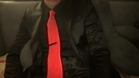 suitfetishez online show from February 20, 7:38 am