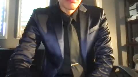 suitfetishez online show from March 23, 5:18 pm