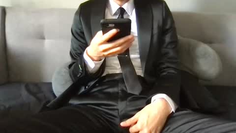 suitfetishez online show from June 23, 6:53 pm