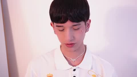 Suki  online show from August 12, 3:47 pm