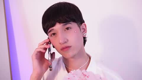 Suki  online show from August 12, 4:53 pm