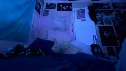 Suki online show from June 30, 3:40 am