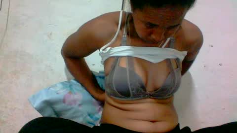 SukieTalore online show from August 5, 3:26 am