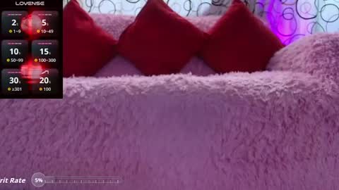Suki online show from July 27, 9:09 pm