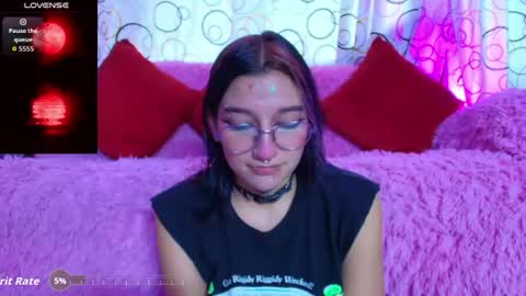 Suki online show from August 6, 8:52 pm