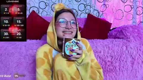 Suki online show from August 14, 10:19 am