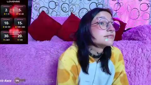 Suki online show from August 14, 12:31 pm