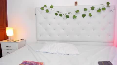 sultryebony_6 online show from August 1, 11:11 pm