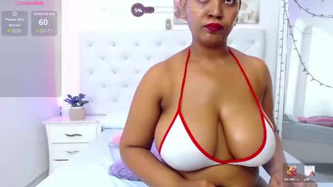 sultryebony_6 online show from August 8, 12:00 am