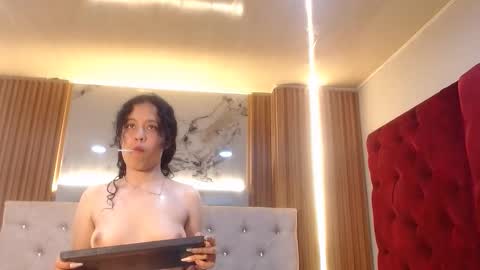 sumersaenzcl202 online show from March 25, 8:48 pm