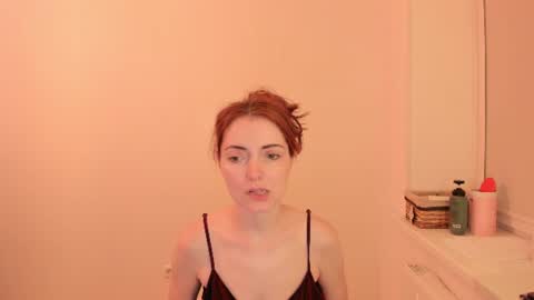 Summer Preston online show from August 3, 7:43 pm