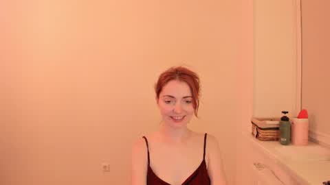 Summer Preston online show from August 3, 9:55 pm