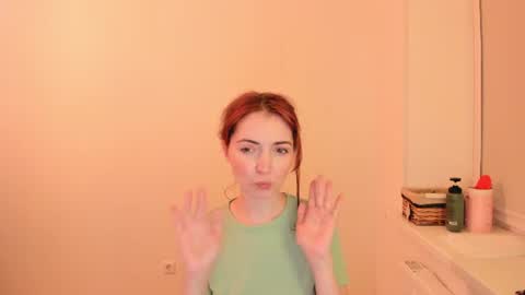 Summer Preston online show from August 7, 11:38 pm
