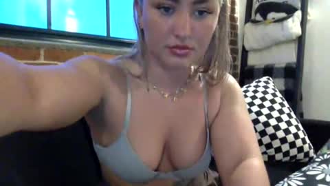 Summerbaby online show from May 6, 11:50 pm