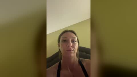 summersexi19 online show from August 9, 2:01 am