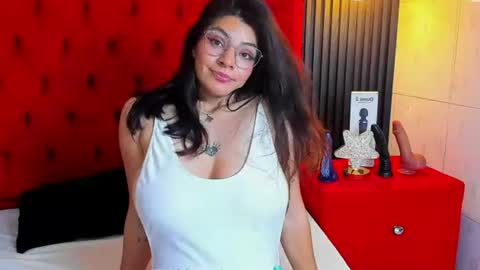 moon1 online show from July 11, 4:24 pm