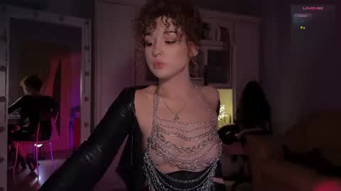 Miss Nelly online show from July 12, 10:05 pm