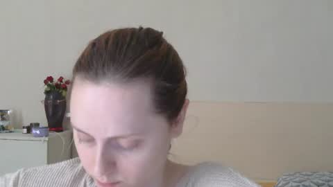 Olivia online show from June 15, 6:44 am