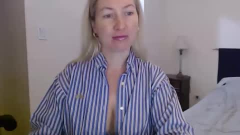 sunbrilliant online show from May 13, 11:10 am