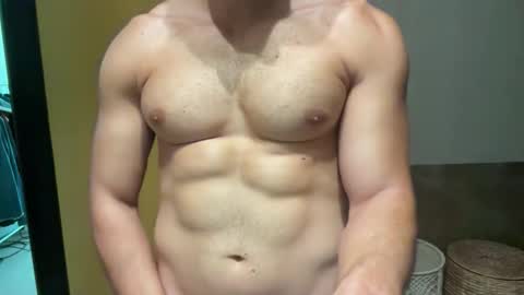 sunkissedhard online show from May 31, 7:32 am