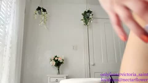 sunluscious online show from July 25, 10:25 pm