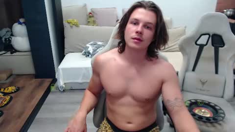 Alice and Sergey online show from July 24, 1:03 pm