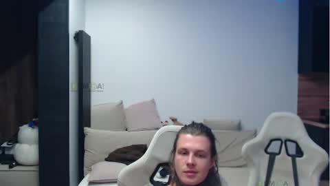 Alice and Sergey online show from August 12, 2:25 am