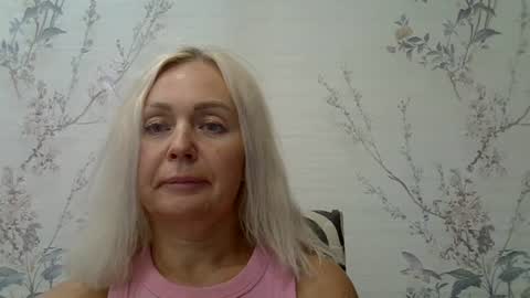 sunny_flight online show from August 14, 4:43 pm