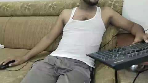 sunny_john online show from August 10, 5:25 pm