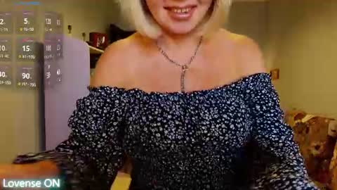 Sunny Katty online show from July 31, 9:37 am