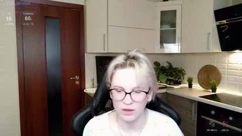 sunny mood online show from July 25, 9:02 am