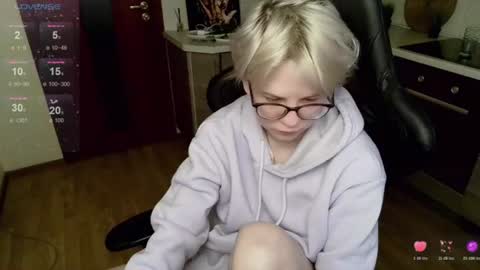sunny mood online show from July 26, 5:23 am