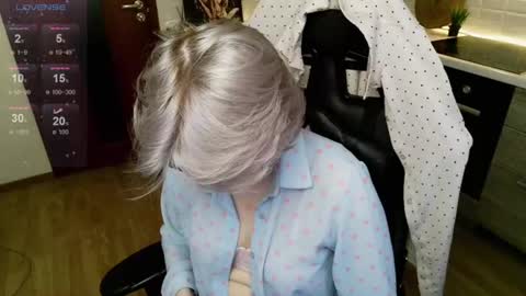 sunny mood online show from August 1, 7:25 am