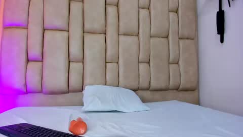 Sunny online show from August 5, 7:06 am