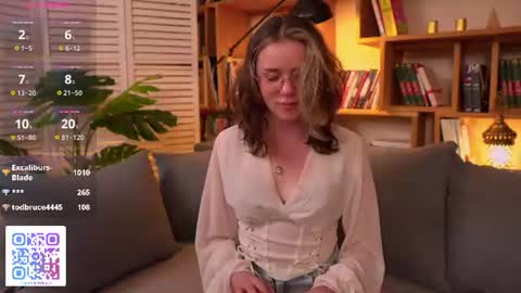 Sunny online show from August 8, 4:29 pm