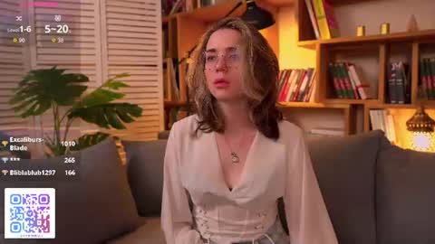 Sunny online show from August 8, 7:47 pm