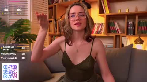 Sunny online show from August 10, 6:42 pm