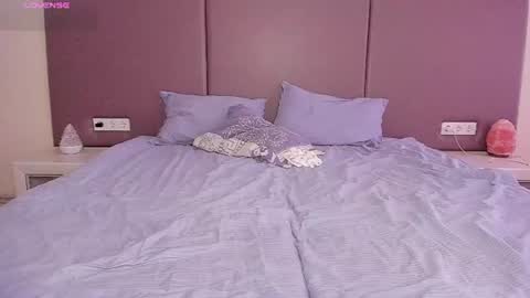 Effie Beautiful girl and Sunsay lucky boy online show from July 21, 2:15 am