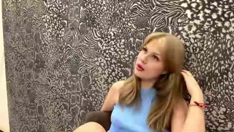 Sofia online show from August 12, 3:36 pm
