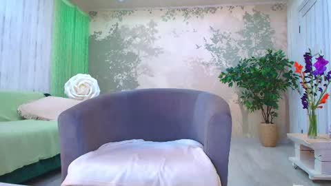 Eva  online show from July 29, 4:36 pm