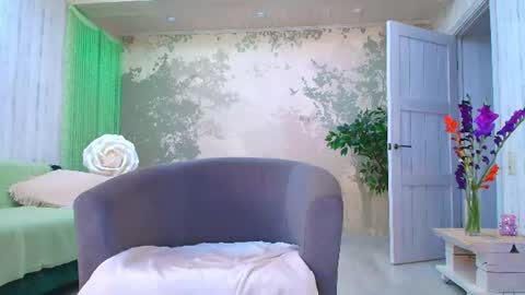 Eva  online show from July 29, 6:48 pm