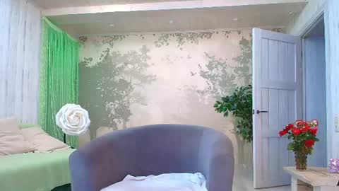 Eva  online show from August 15, 3:38 pm